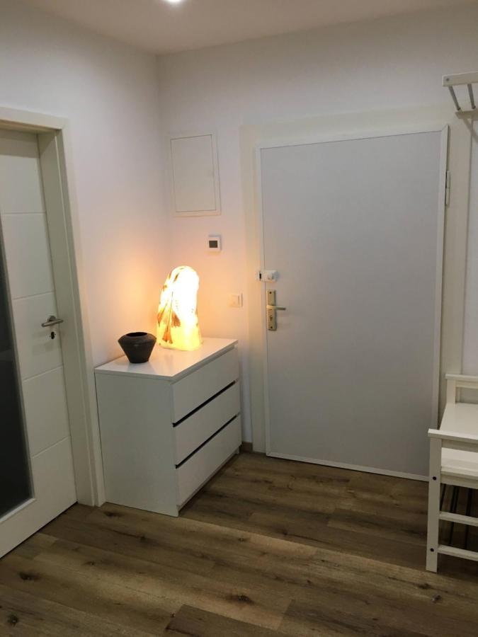 Charmante Wohnung am Rande von Leipzig an der A14 Taucha Exterior foto