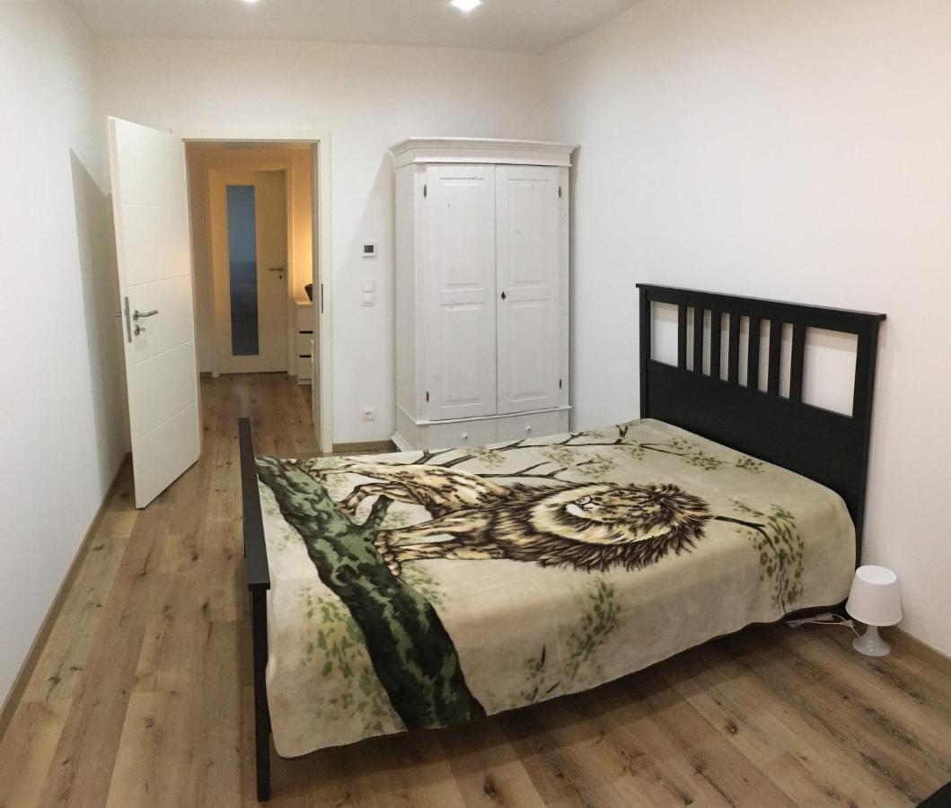 Charmante Wohnung am Rande von Leipzig an der A14 Taucha Exterior foto