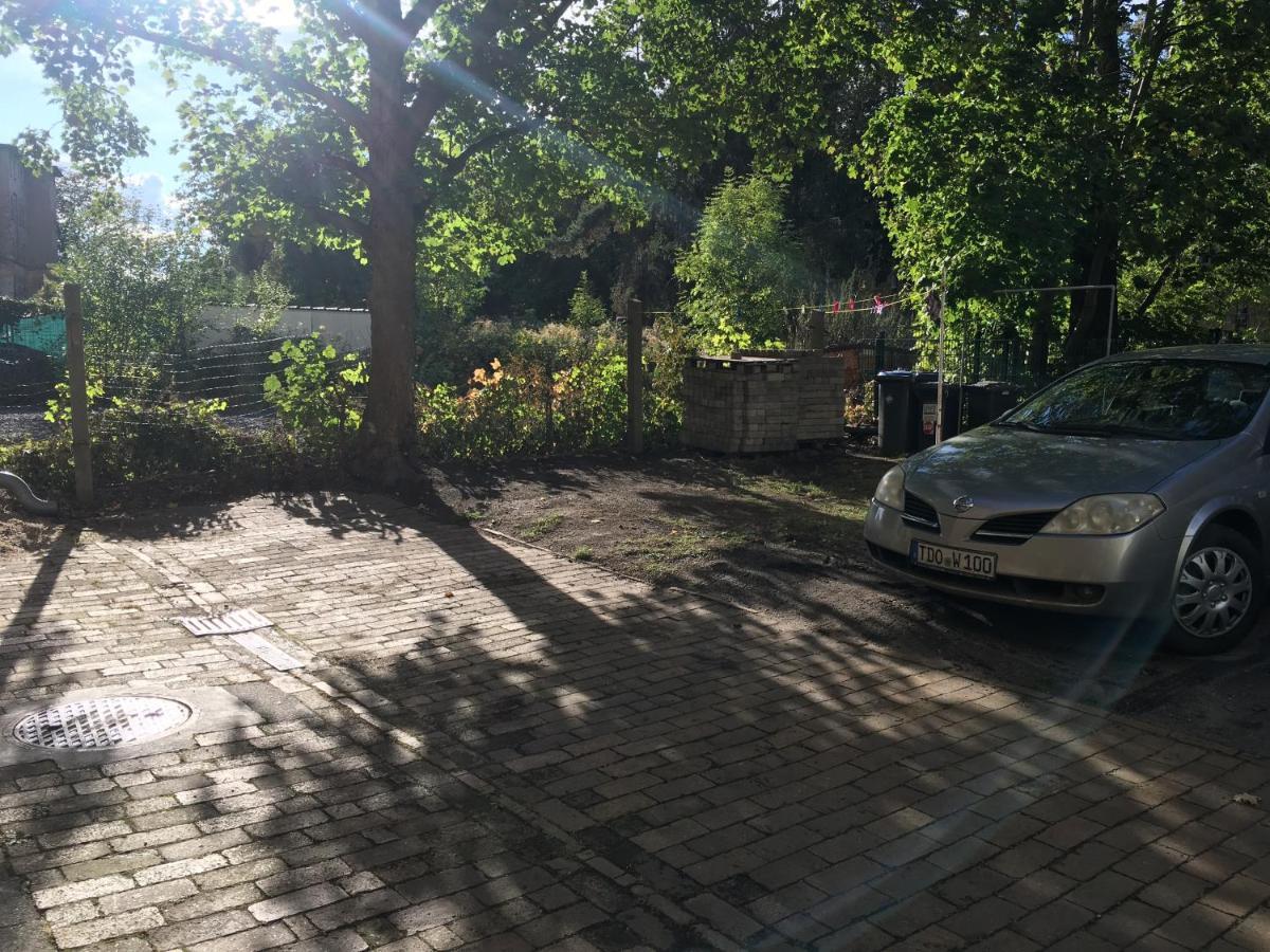 Charmante Wohnung am Rande von Leipzig an der A14 Taucha Exterior foto